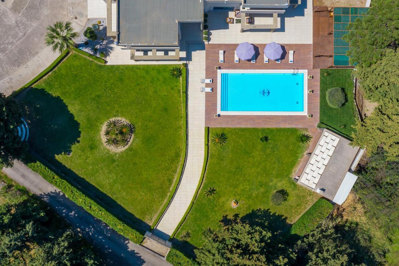 Bella Foresta Villa 伊利索斯 外观 照片