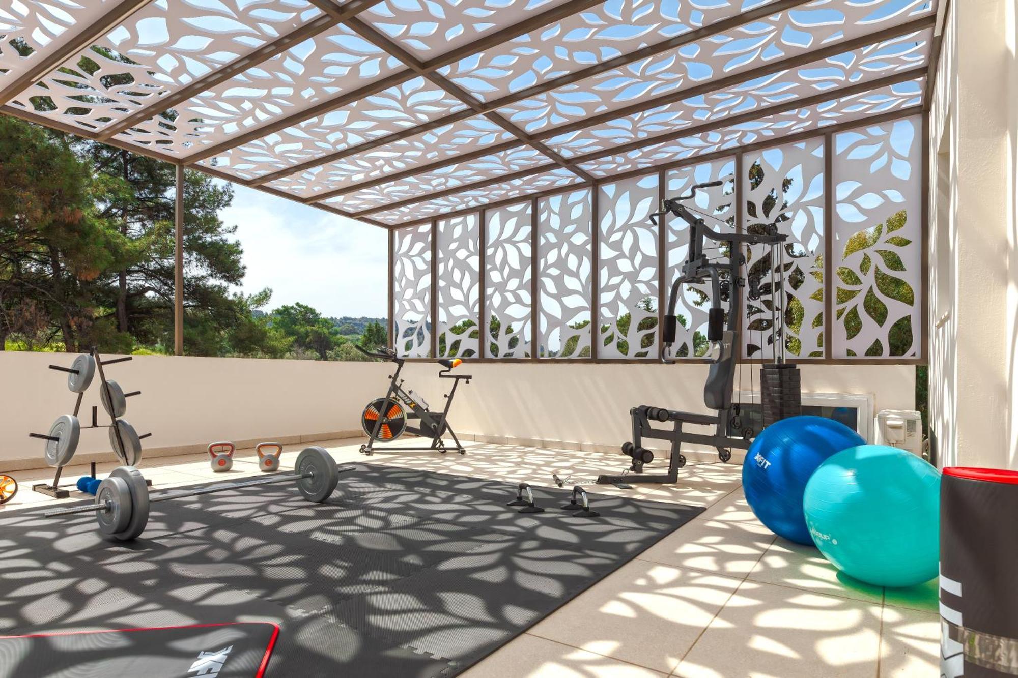 Bella Foresta Villa 伊利索斯 外观 照片